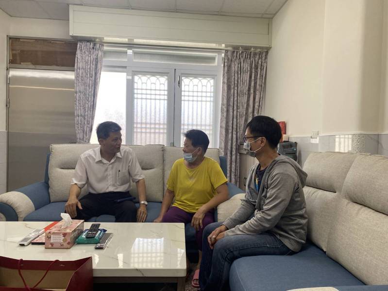 台南雙警命案正在二審審理中，台南市警長林國清表示，與家屬站在同一陣線，支持速審重判。圖／讀者提供