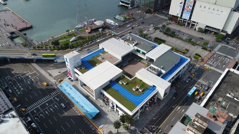 檢方查出大日公司負責東岸地下停車場（含商場）期間，賄賂市府交通處員並做假帳造成市府損失，今天偵查終結，全案起訴11人。圖／基市府提供
