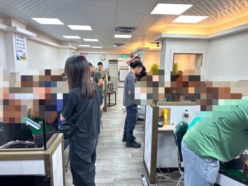 新北市蘆洲區中原路一家麻將棋牌社，涉嫌以合法掩護非法供人聚賭，警方查獲送辦。記者曾伯愷／翻攝