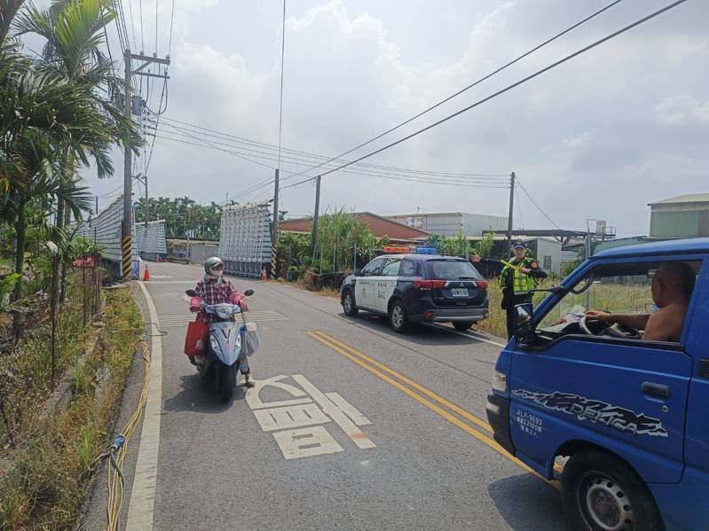 屏東角頭「鴨頭」陳昫豪9月4日舉行告別式,警方現派員定時前往會場巡視。圖/警方提供 屏東角頭「鴨頭」陳昫豪9月4日舉行告別式,警方現派員定時前往會場巡視。圖/警方提供