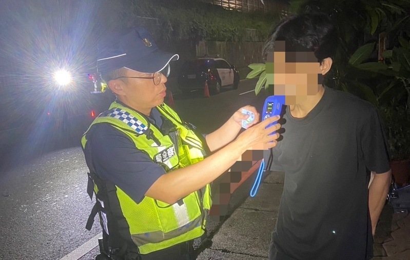 台南警方永康「酒駕大執法」10天，取締26件17人移送法辦。圖／警方提供