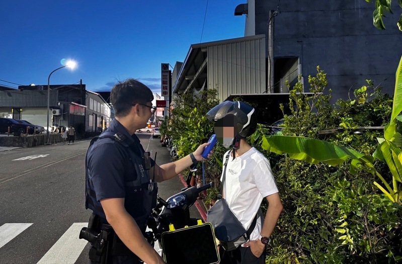 台南警方永康「酒駕大執法」10天，取締26件17人移送法辦。圖／警方提供