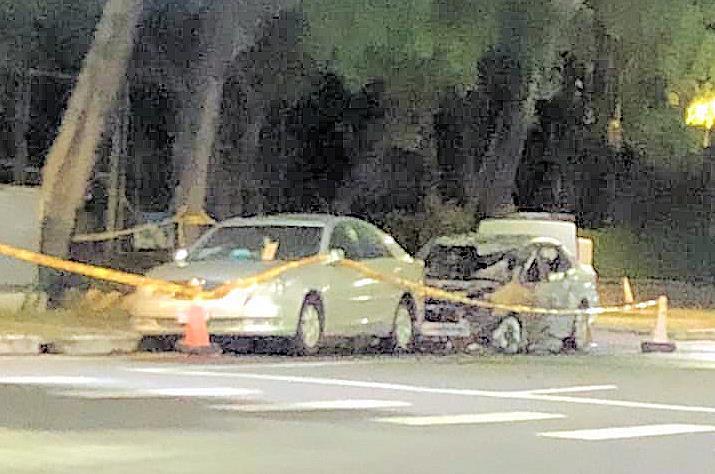 嘉義縣治特區祥和三路傳汽車火警,消防局派遣人車及時撲滅,有輛轎車遭到波及,現場接起封鎖線。圖/翻攝朴子民意觀察站臉書 嘉義縣治特區祥和三路傳汽車火警,消防局派遣人車及時撲滅,有輛轎車遭到波及,現場接起封鎖線。圖/翻攝朴子民意觀察站臉書