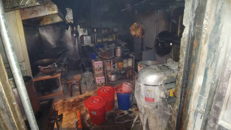 北市大安區發生氣爆意外。記者翁至成/翻攝 北市大安區發生氣爆意外。記者翁至成/翻攝