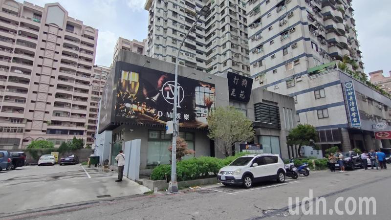 屏東綽號「鴨頭」的陳姓男子,在高雄左營桌遊店遇襲。記者林保光/攝影 屏東綽號「鴨頭」的陳姓男子,在高雄左營桌遊店遇襲。記者林保光/攝影
