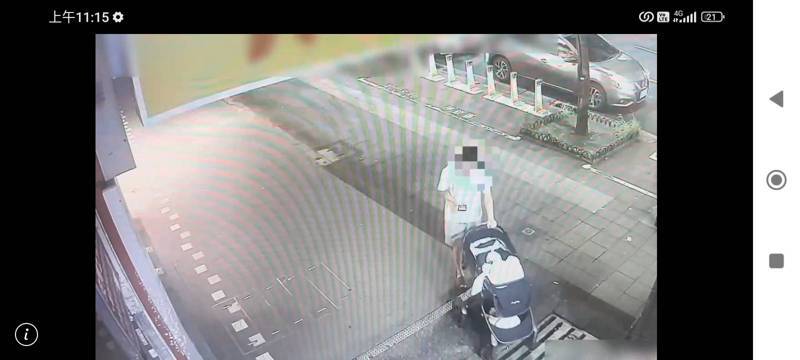 廖姓男子因為和兒子生母吵架，將剛出生一個多月的兒子，棄置在台北市SOGO錢櫃門口後開車離去。記者廖炳棋/翻攝