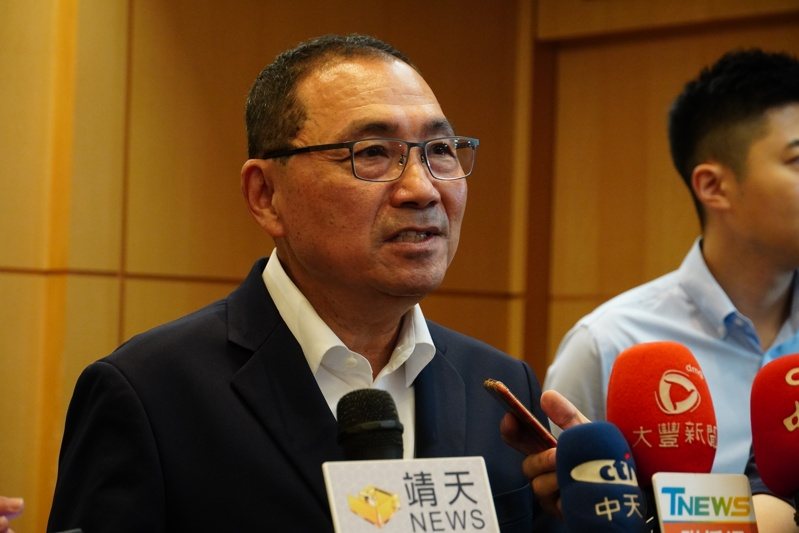 新北市長侯友宜今上午主持市政會議。記者劉懿萱/攝影 新北市長侯友宜今上午主持市政會議。記者劉懿萱/攝影