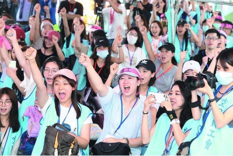 長榮航空空服員2019年罷工17天落幕。圖／聯合報系資料照