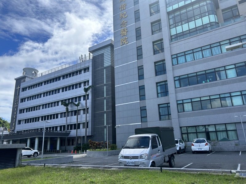 金峰鄉賓茂及壢坵部落疑似集體食品中毒，12人送醫，其中7人送往馬偕醫院急救。圖／聯合報系資料照片