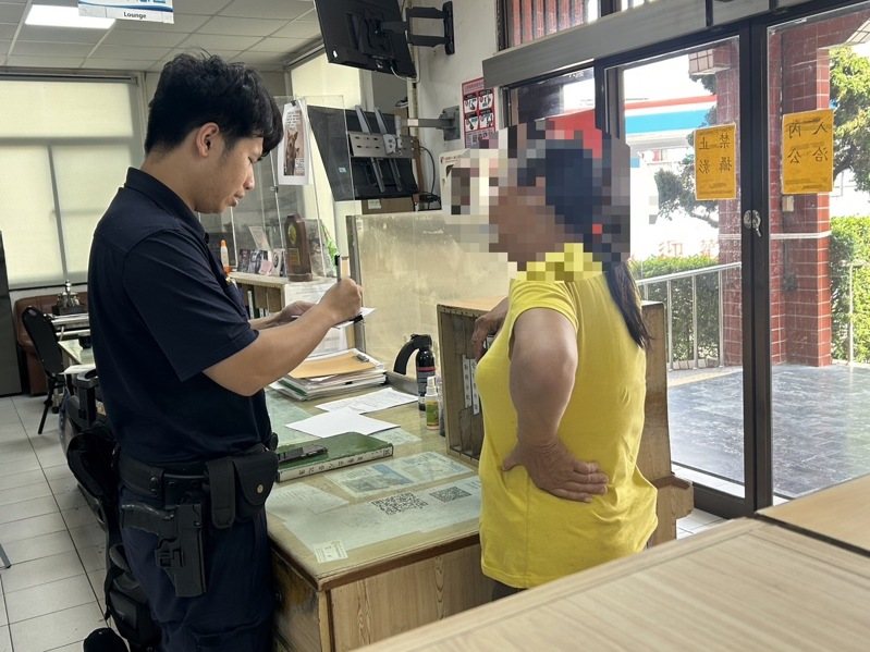 詐團假冒戶政事務所人員要向鄭姓婦人行騙，還好她到台南市警三分局安中派出所查詢未受騙。記者黃宣翰／翻攝