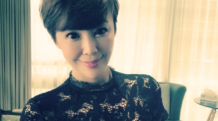 彩鑽女王蘇怡違法吸金逾5億元，台灣高等法院今依銀行法非法經營收受存款業務罪判9年6月徒刑，沒收未扣案的5億463萬242元。圖／摘自彩石珠寶網站