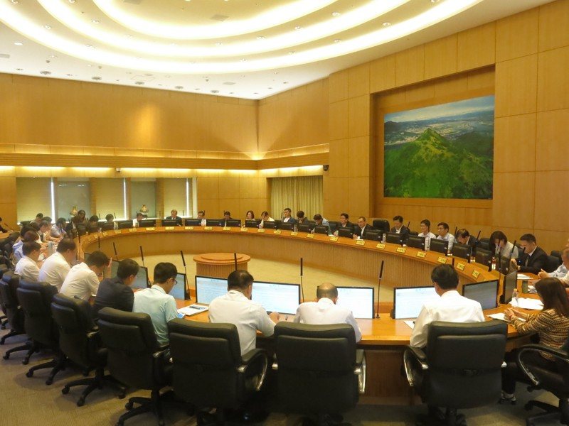 新北市政府今上午市政會議。記者李成蔭／攝影