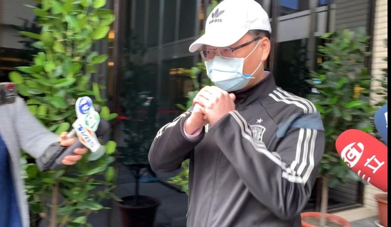 2019年間任職北市刑大偵查隊長陳建志涉嫌包庇地下匯兌業者，接受喝花酒招待、索拿燕窩禮盒，遭到士林地檢署起訴。他今天剛辦理宜蘭羅東分局代理偵查隊長的新職報到，就將面臨停職處分。圖／本報資料照片