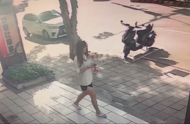 一名15歲少女離家失聯八天,警方查出八名男網友見過少女,二人還收留她夜宿,將八男依略誘罪送辦,引發討論。圖/聯合報資料庫 一名15歲少女離家失聯八天,警方查出八名男網友見過少女,二人還收留她夜宿,將八男依略誘罪送辦,引發討論。圖/聯合報資料庫