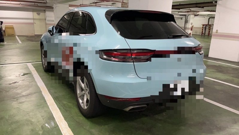 女星楊麗菁前男友龔偉綸涉嫌教唆吳姓男子，朝楊女保時捷休旅車噴上紅漆「小三」、「妓女」等不雅字眼遭北檢起訴。記者翁至成／翻攝