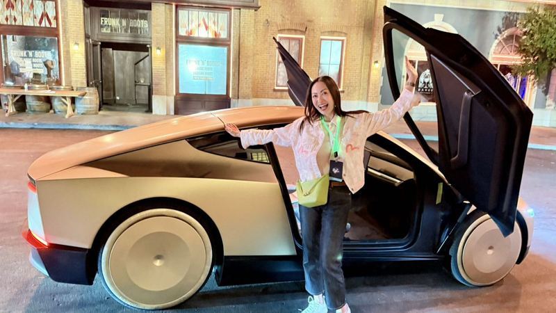 華女Joy受邀參加Tesla「We, Robot」發布會。(受訪者提供) 華女Joy受邀參加Tesla「We, Robot」發布會。(受訪者提供)