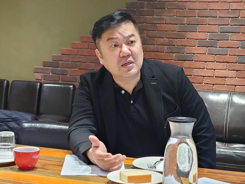 遠航董事長張綱維最終同意，戴電子腳鐐。圖／聯合報系資料照片