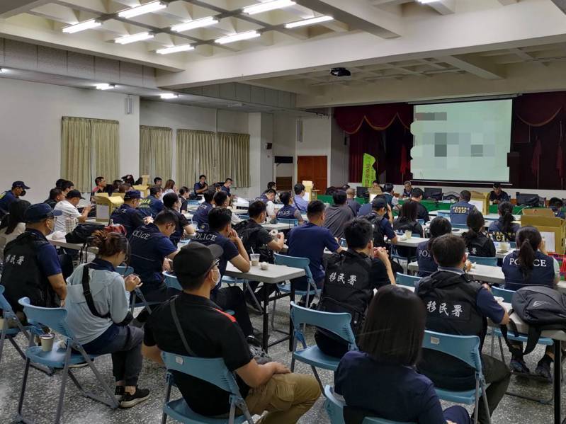 嘉義縣專勤隊會同友軍單位，75名執法人員勤前育。圖／嘉義縣專勤隊提供