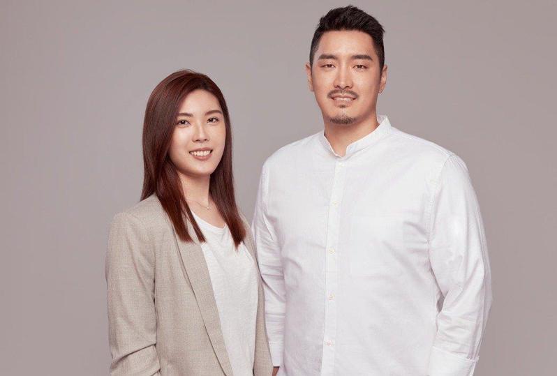 「理科太太」(左)和前夫John離婚。圖／摘自臉書