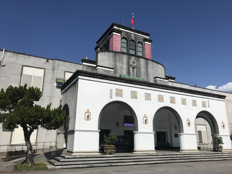 劉姓空軍上士將無帳、過期的軍用料件帶回家，被依貪汙治罪條例判刑5年4月。本報資料照片