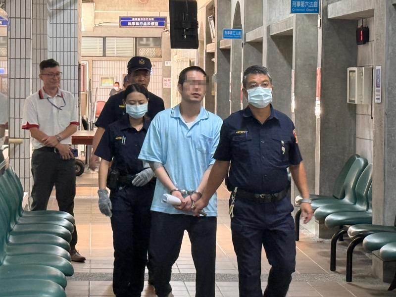 台中地院今審理九州集團博弈洗錢案,今提訊涉案被告陳奕宏。記者陳宏睿/攝影 台中地院今審理九州集團博弈洗錢案,今提訊涉案被告陳奕宏。記者陳宏睿/攝影