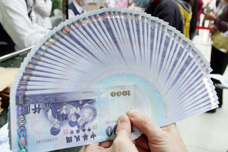 花蓮一對新人在五星級飯店辦婚宴,近80萬元禮金疑似遭到飯店員工侵吞,一怒報案。示意圖/本報資料照片 花蓮一對新人在五星級飯店辦婚宴,近80萬元禮金疑似遭到飯店員工侵吞,一怒報案。示意圖/本報資料照片