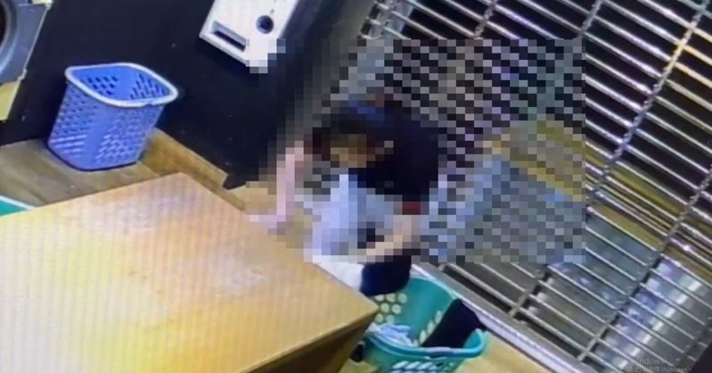 賴女犯案期間常在洗衣店內等候民眾衣物洗好，趁民眾尚未將衣物取走，便著手挑選衣物，且專挑名牌服飾下手。記者李隆揆／翻攝