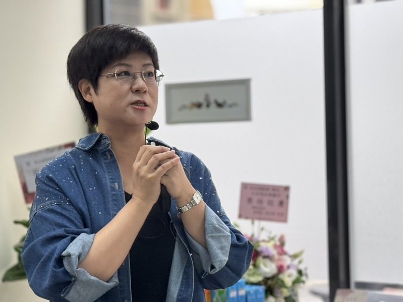 陽明交通大學科法學院特聘教授林志潔建議應統一受領遺失物程序和領據格式，避免類似爭議。圖／報系資料照