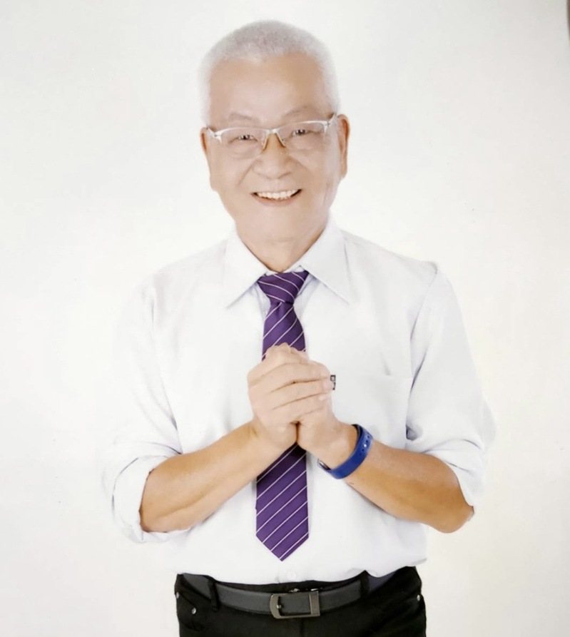 雲林縣二崙鄉長鍾東榮涉入綠能貪瀆案，彰化地方法院今再裁定延押。圖／翻攝自二崙鄉公所網頁