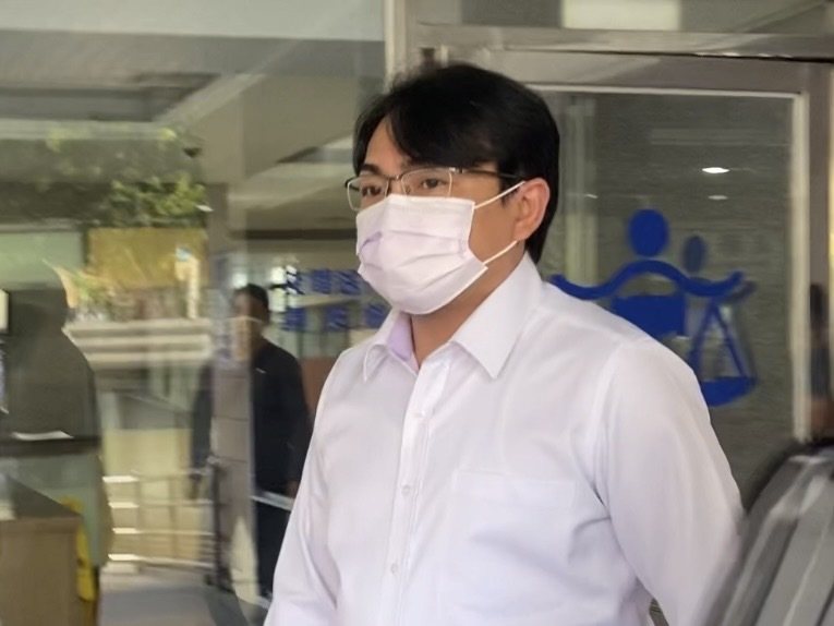 新北市議員曾煥嘉涉貪遭訴,法院前天開庭他首度認罪盼爭取減刑。本報資料照片 新北市議員曾煥嘉涉貪遭訴,法院前天開庭他首度認罪盼爭取減刑。本報資料照片