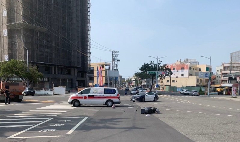 鄭女倒地後頭部、肋骨受重傷，送醫後宣告不治，全案朝過失致死等罪偵辦中。記者張議晨／翻攝