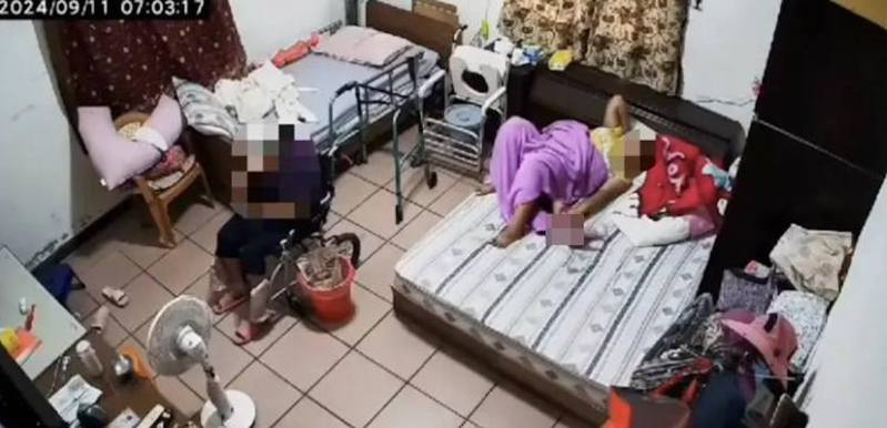 樓主指騁請印傭回家照顧年老的婆婆,想不到她上任時原來已懷孕。 (影片截圖) 樓主指騁請印傭回家照顧年老的婆婆,想不到她上任時原來已懷孕。 (影片截圖)